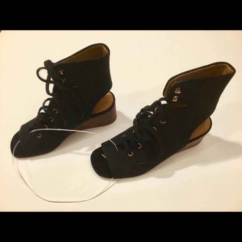 Chloe Black Canvas Gladiator Wedge Sandals. - Picture 4 of 6